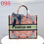 偽物ディオールバッグ